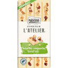 NESTLE LES RECETTES DE ATELIER Tablette de chocolat blanc noisettes NESTLE LES RECETTES DE L'ATELIER la tablette de 150g