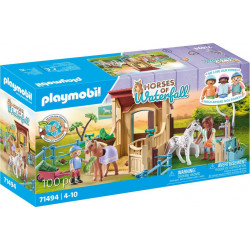 PLAYMOBIL Jeux d'imitation Cavalières avec box et poneys