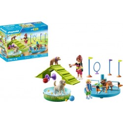PLAYMOBIL 71745 AIRE DE JEUX POUR CHIENS ET PERSONNAGES